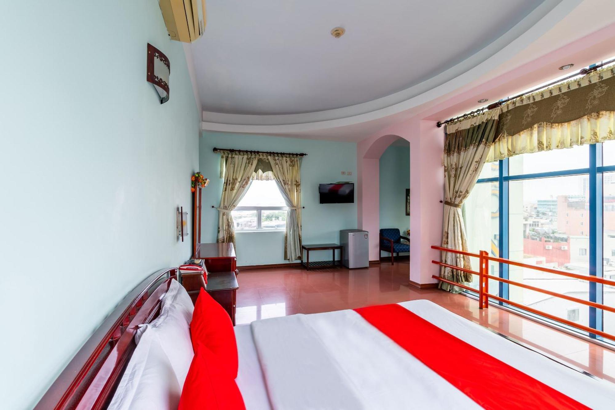 Super Oyo 266 Golden Gate Hotel Da Nang Luaran gambar
