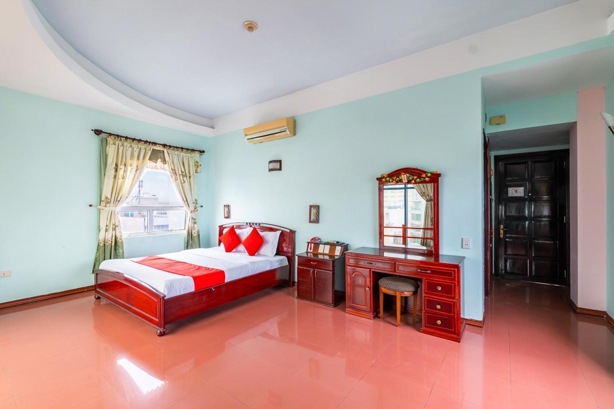 Super Oyo 266 Golden Gate Hotel Da Nang Luaran gambar
