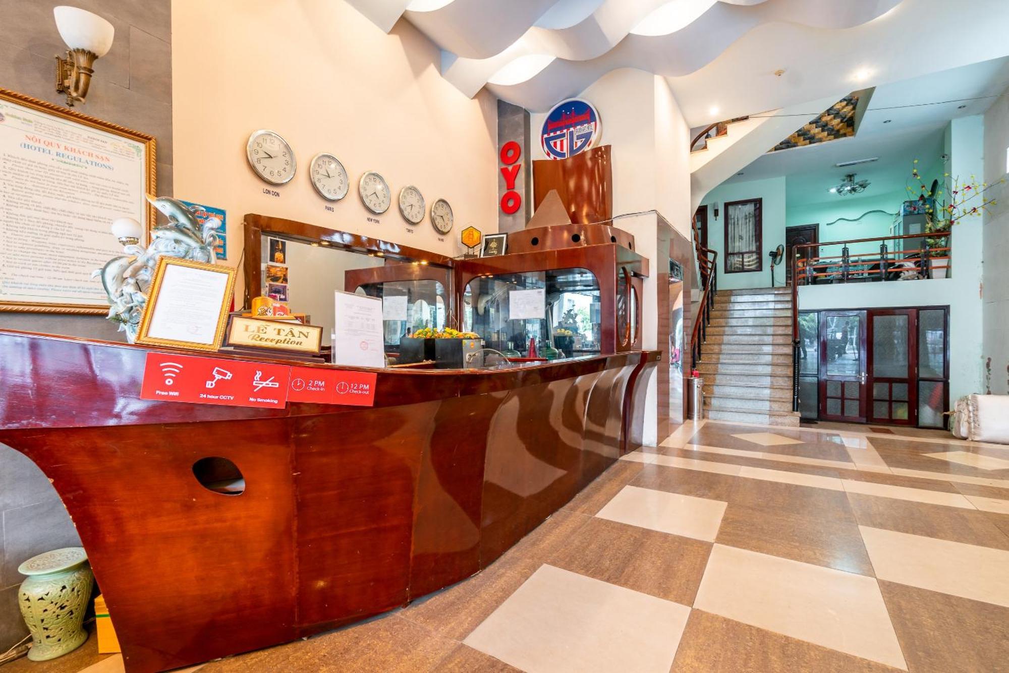 Super Oyo 266 Golden Gate Hotel Da Nang Luaran gambar
